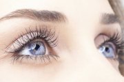 调节眼型变身好看的“桃花眼” 美容专家教你让眼型漂亮又迷人